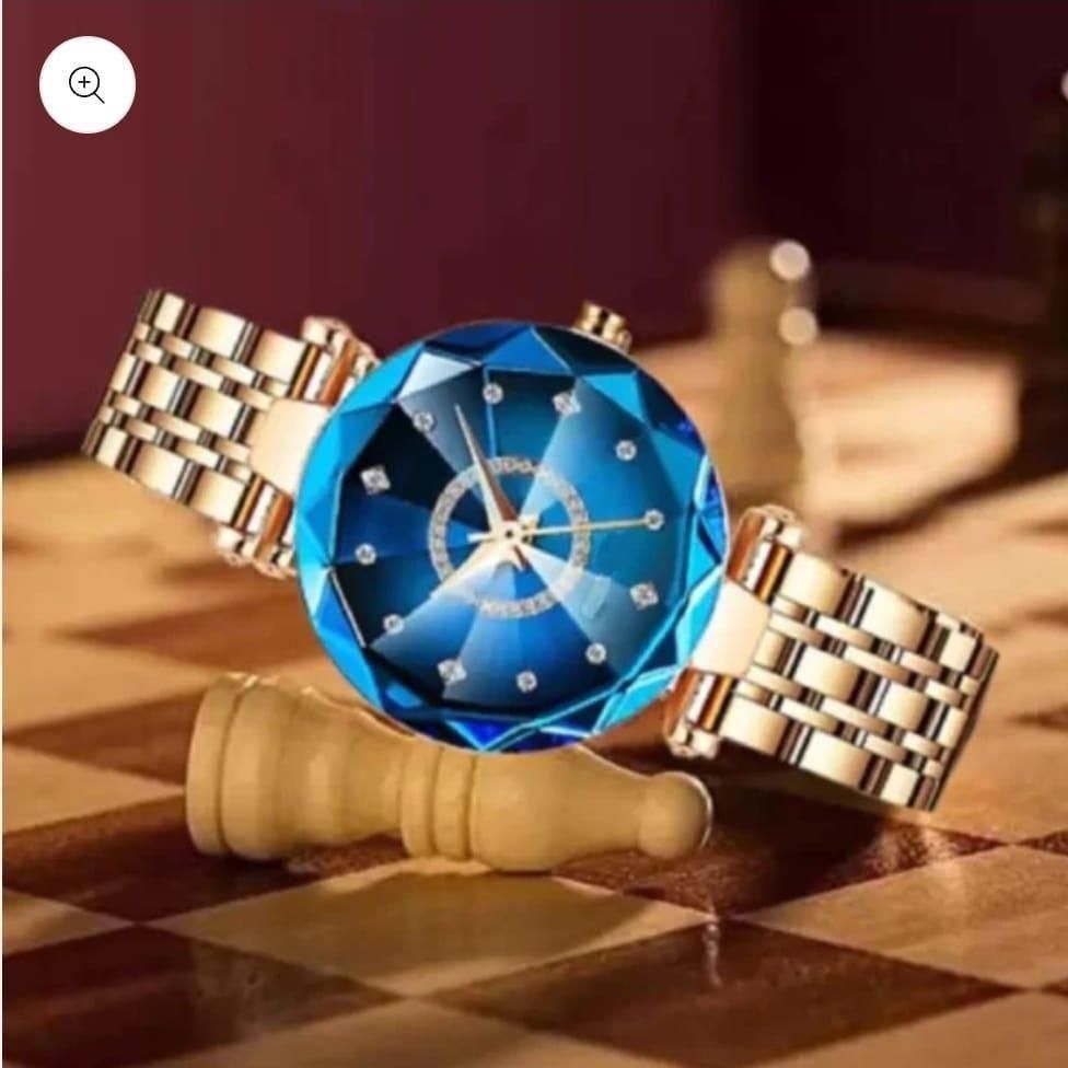 Beautiful Diamond Shape Watch