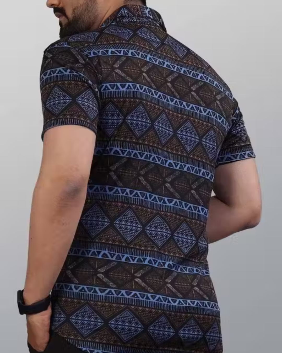 black lycra half shirt